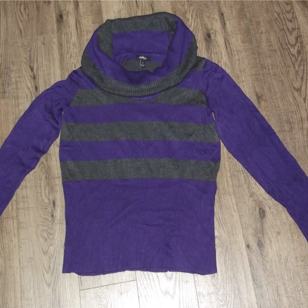 APT 9 - Purple Grey Striped Sweater - M